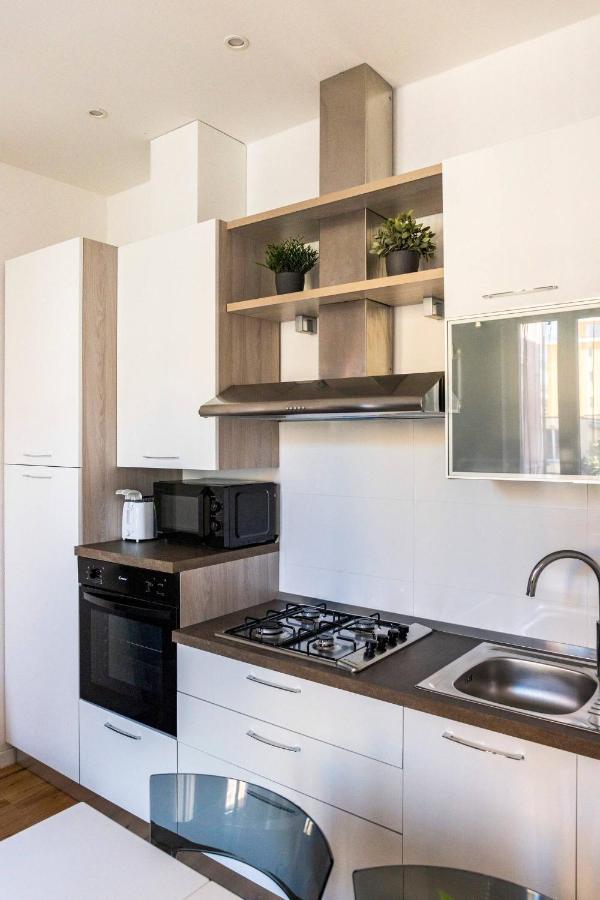 Apartment La Corte - O Con Posto Auto Privato Albenga