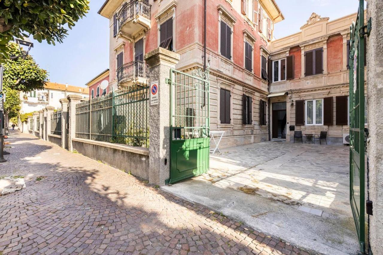 La Corte - O Con Posto Auto Privato Albenga