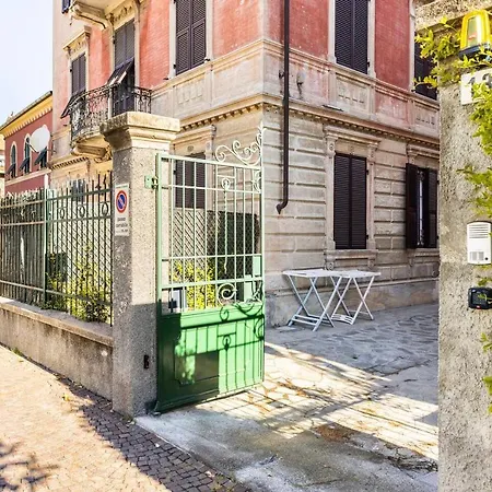 La Corte Albenga - Appartamento O Camera Con Posto Auto Privato Exterior photo