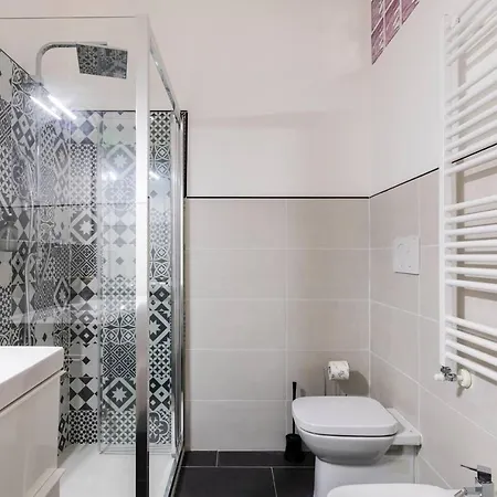 La Corte Albenga - Appartamento O Camera Con Posto Auto Privato Exterior photo